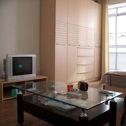 静安华人旅馆,家庭旅馆,短租房,日租房 上海酒店式公寓,上海短租日租,上海旅馆,中国 move2rent.com